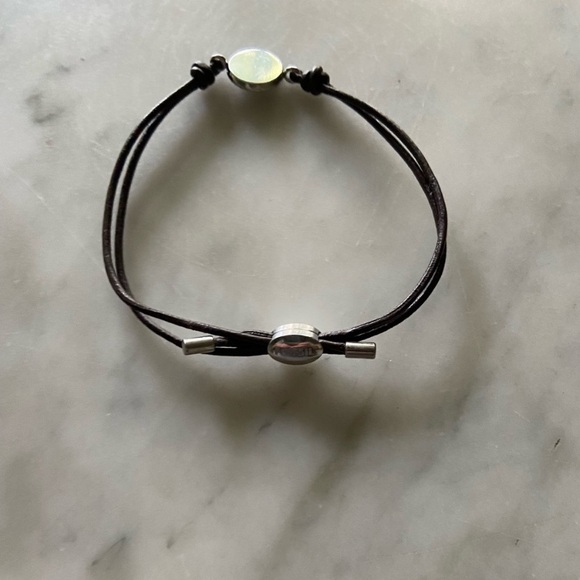 Bundle of 3 Fossil Adjustable Bracelets Turquoise & Leather with Fossil Logo - Picture 10 of 16